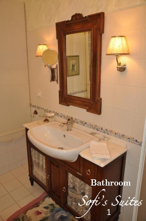 Sofi'S Suites Andros Exterior foto