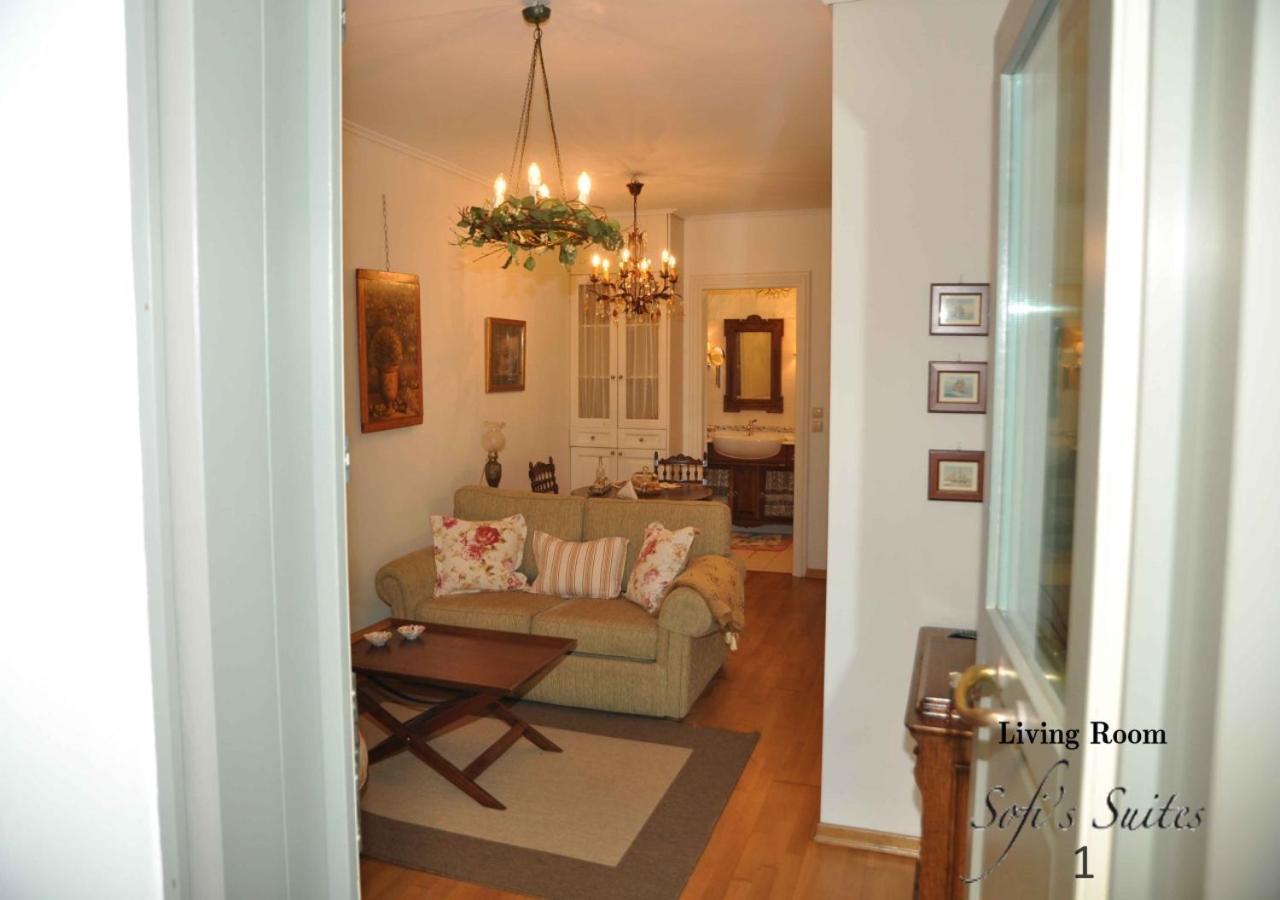 Sofi'S Suites Andros Exterior foto