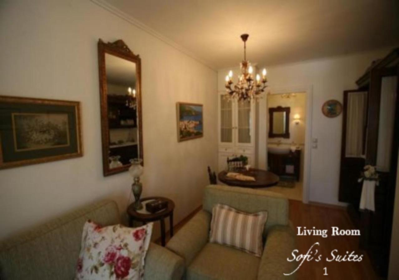 Sofi'S Suites Andros Exterior foto