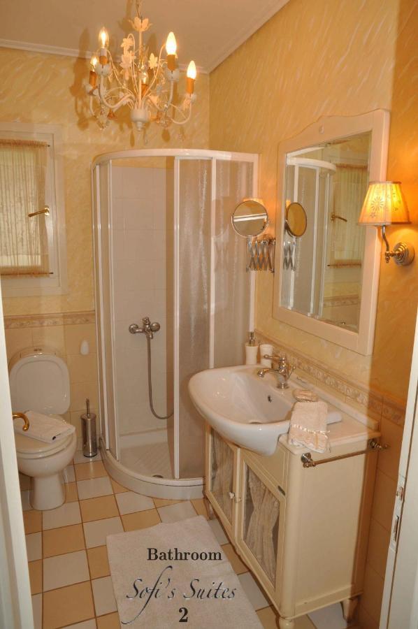 Sofi'S Suites Andros Exterior foto