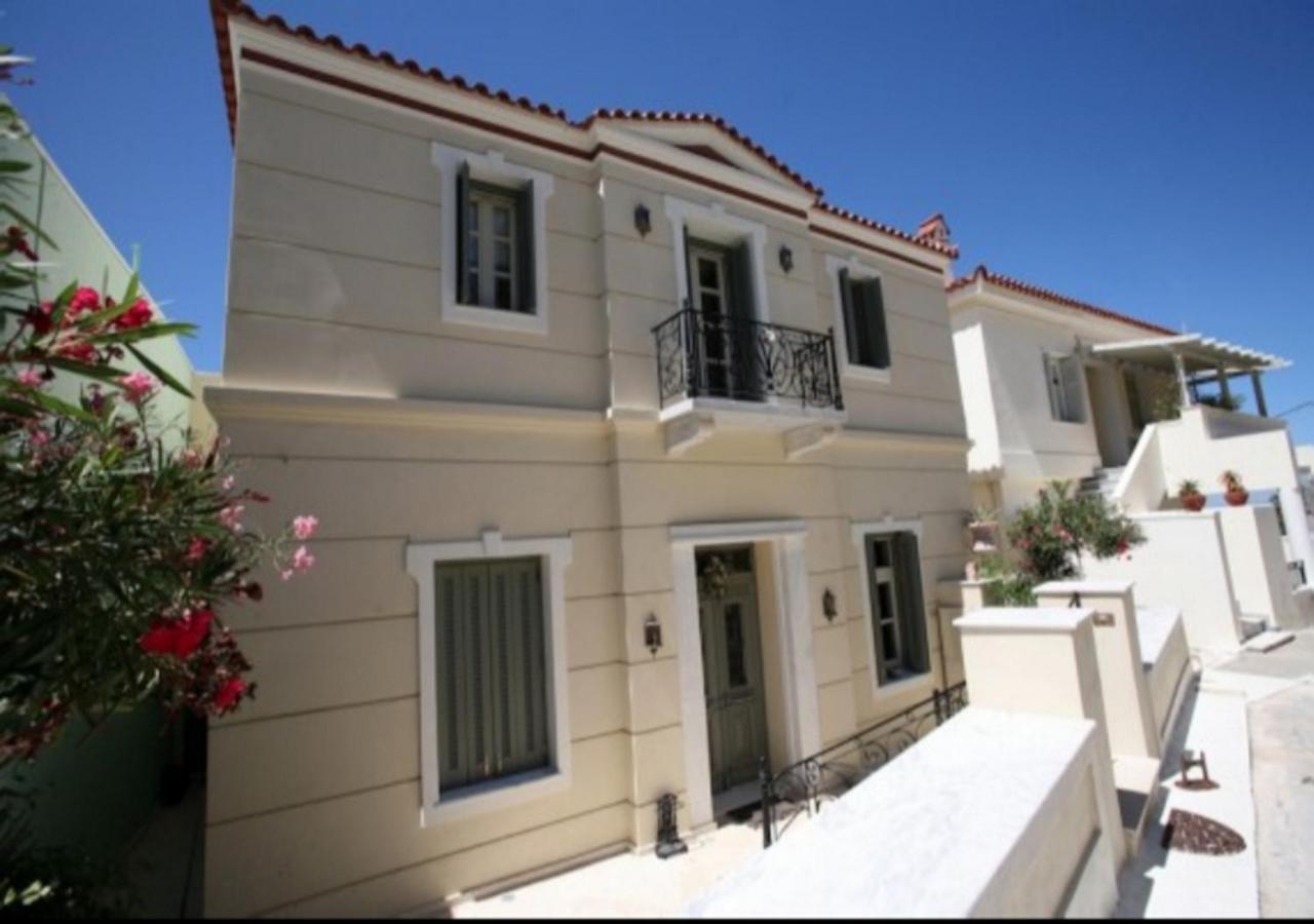 Sofi'S Suites Andros Exterior foto